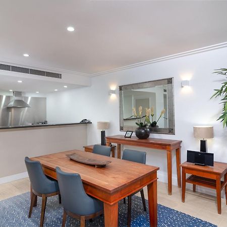Mandalay Luxury Beachfront Apartments Порт Дъглас Екстериор снимка