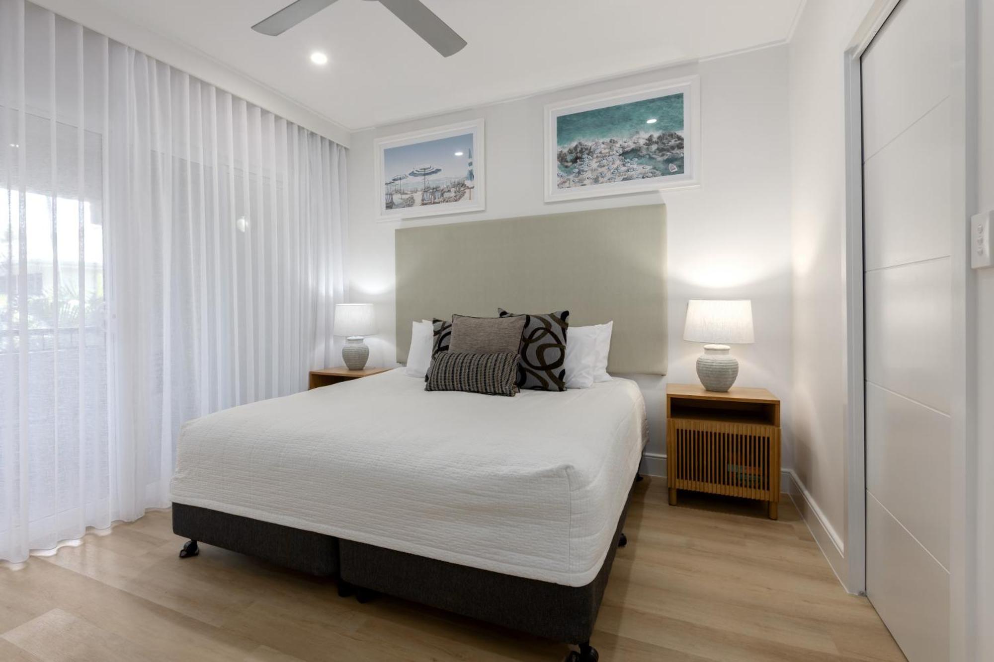 Mandalay Luxury Beachfront Apartments Порт Дъглас Екстериор снимка